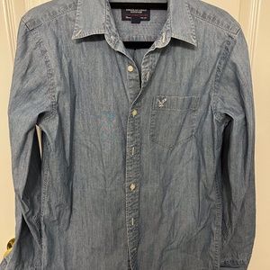 American Eagle lightweight denim shirt